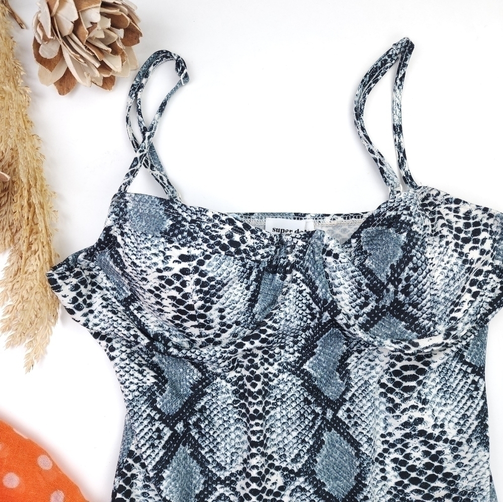 Superdown Snakeskin Print Bodysuit Sz Small - Picture 10 of 12